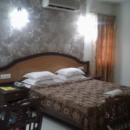 Celebration Hotel And Resort Rewa Экстерьер фото