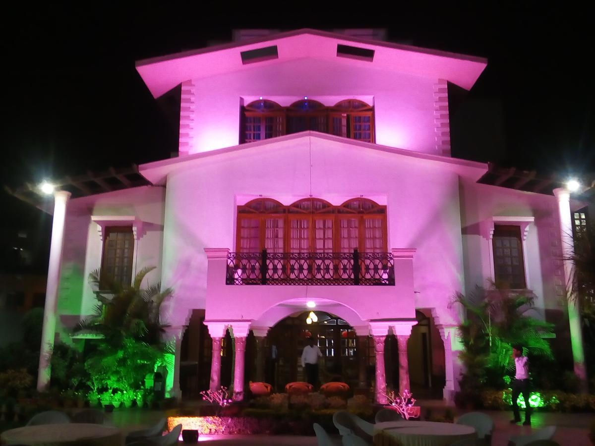 Celebration Hotel And Resort Rewa Экстерьер фото